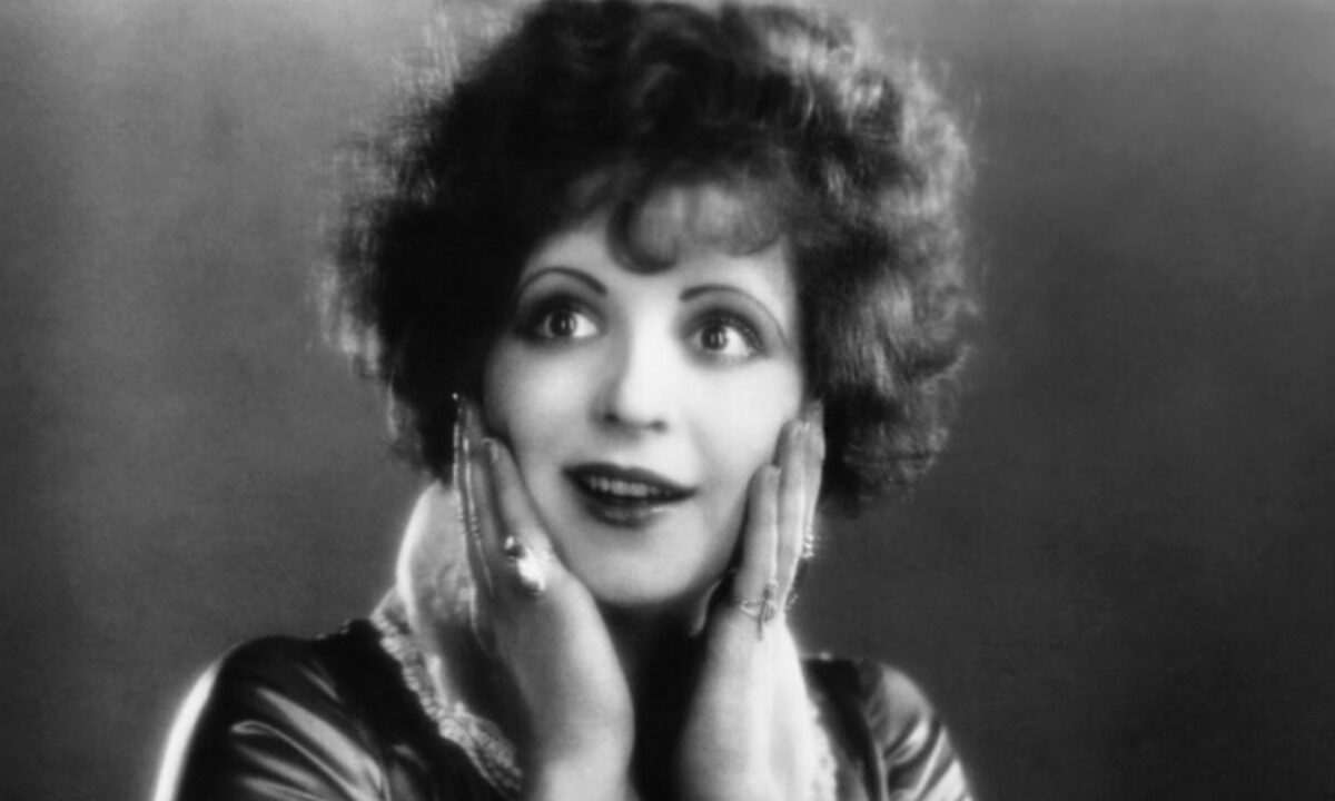 how did clara bow influence fashion